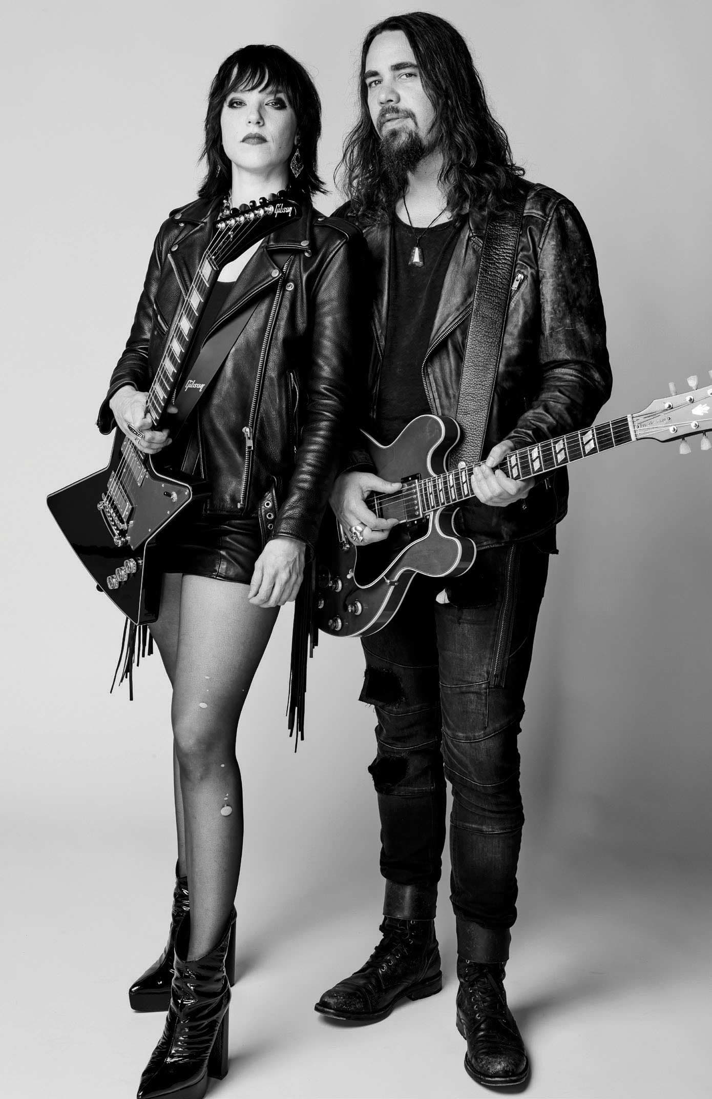 Fact Check: Are lzzy hale and joe hottinger together?