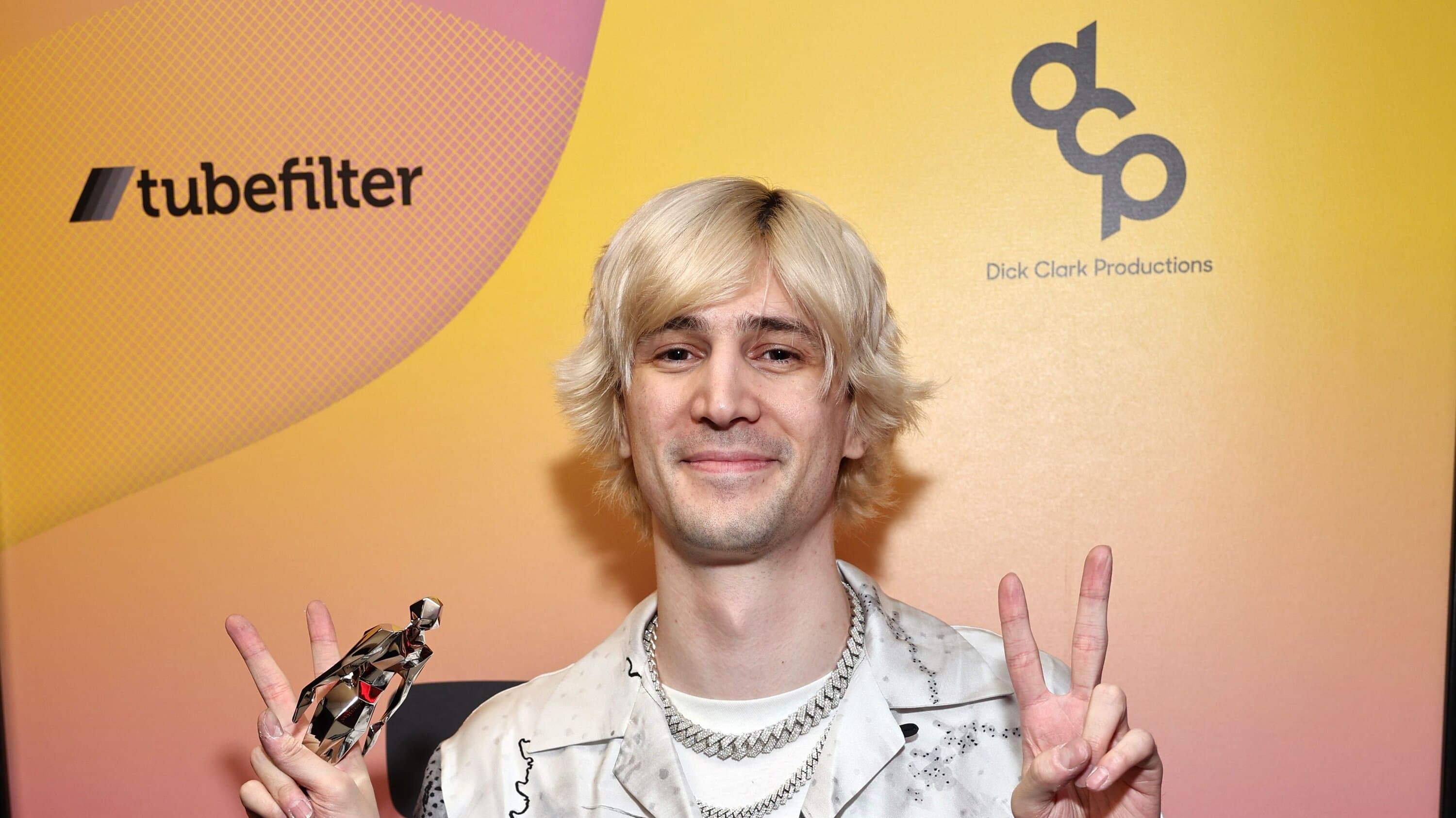 Fact Check: Is "xQc" on Kik?