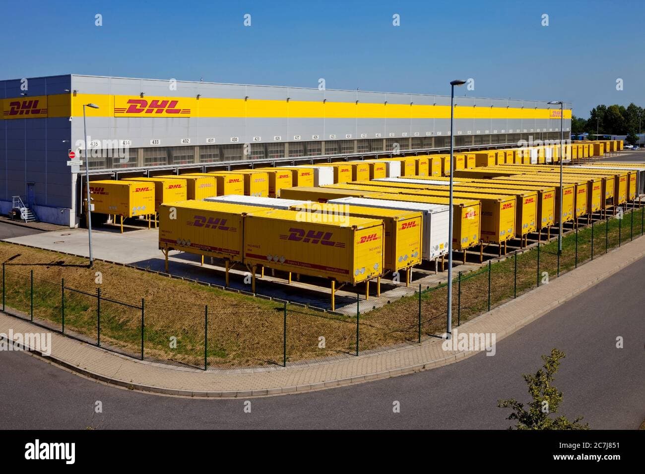 Fact Check: Is DHL Germany?