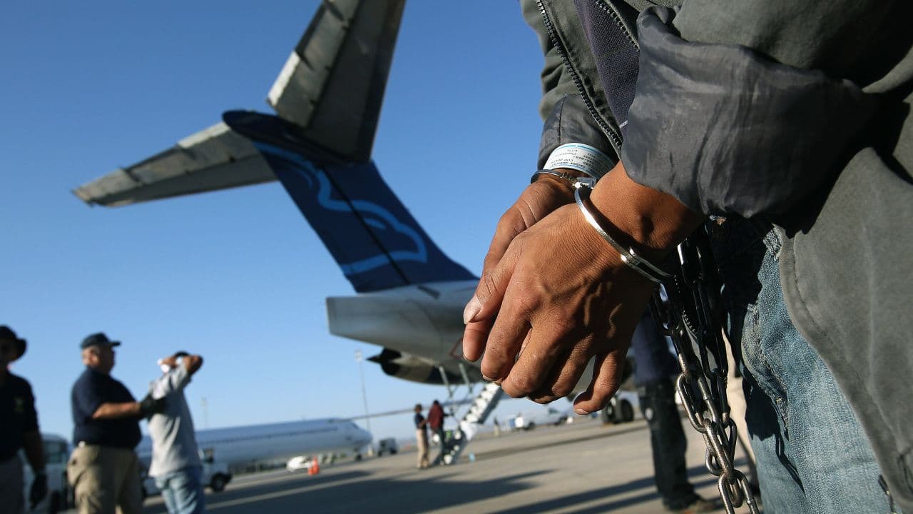 Fact Check: Clinton deported 10m and Obama 3m illegal aliens