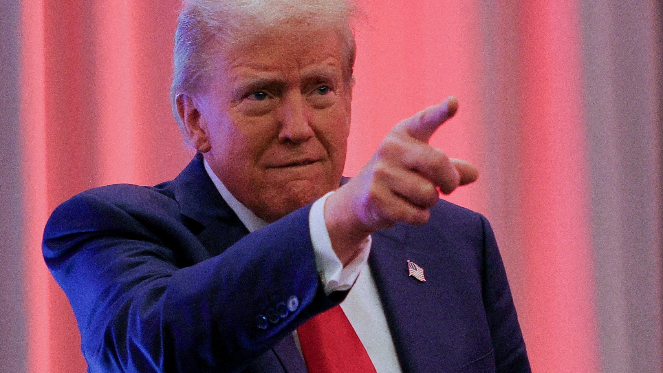Fact Check: does trump take advantage of his presidency for personal monetary gain
