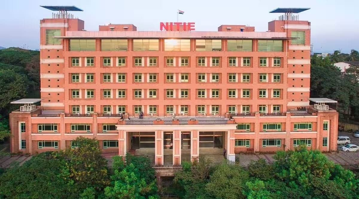 Fact Check: Is IIM located in Mumbai?