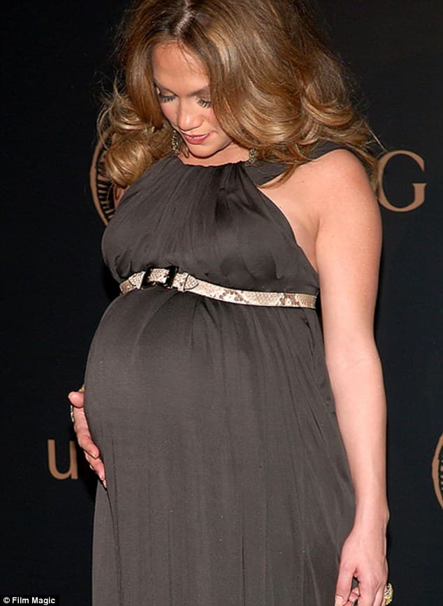 Fact Check: Is JLo pregnant?