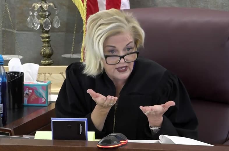 Fact Check: Judge Roberts FINED Her $50K—Leavitt’s Response CHANGE
