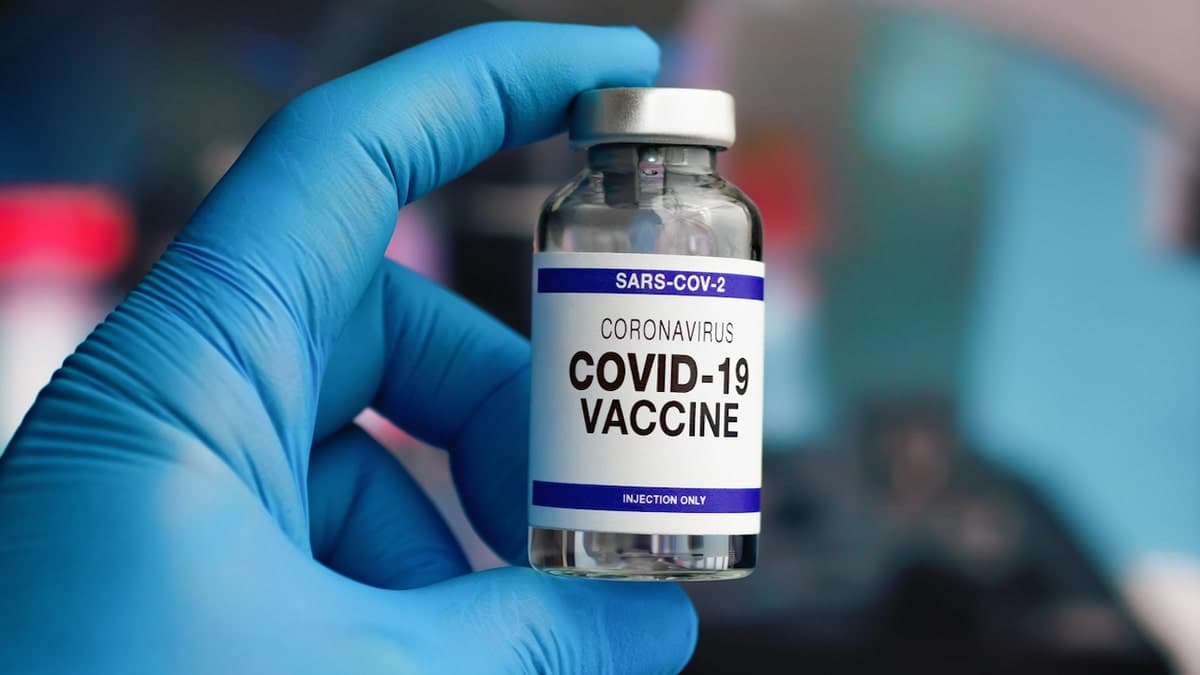 Fact Check: the covid vaccine had side effects that are persistent
