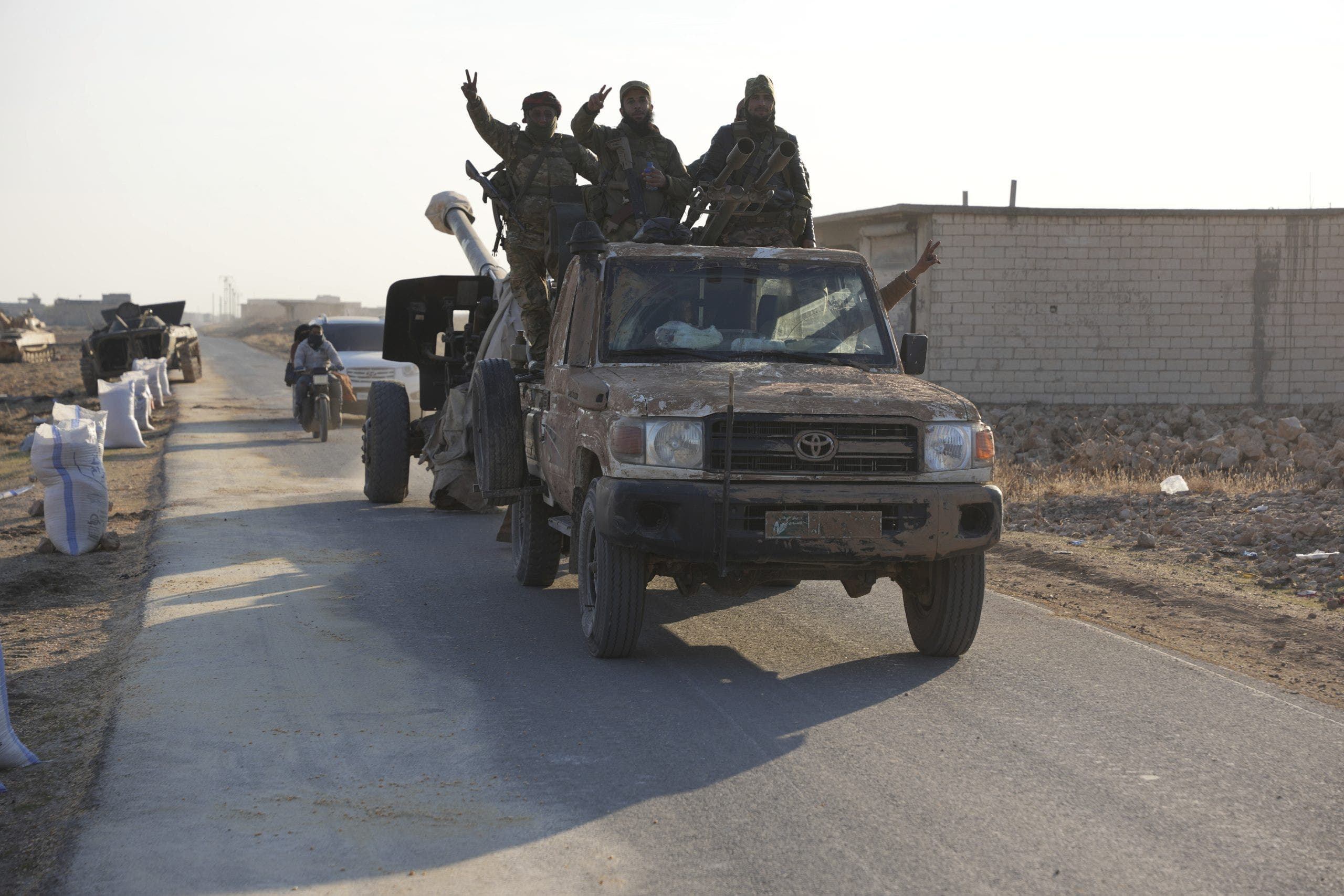 Fact Check: syria is run by extremists