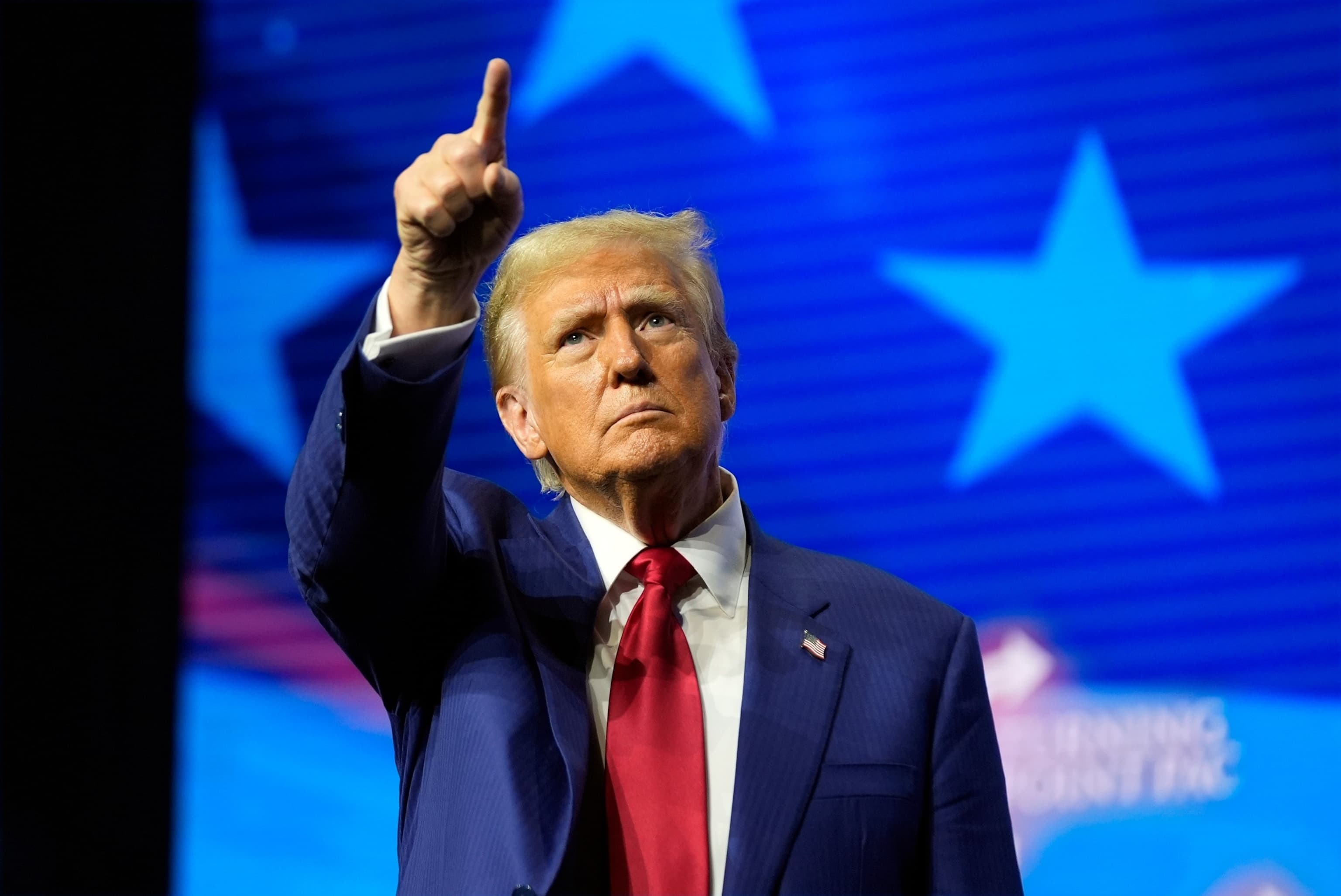 Fact Check: trump is a fascist
