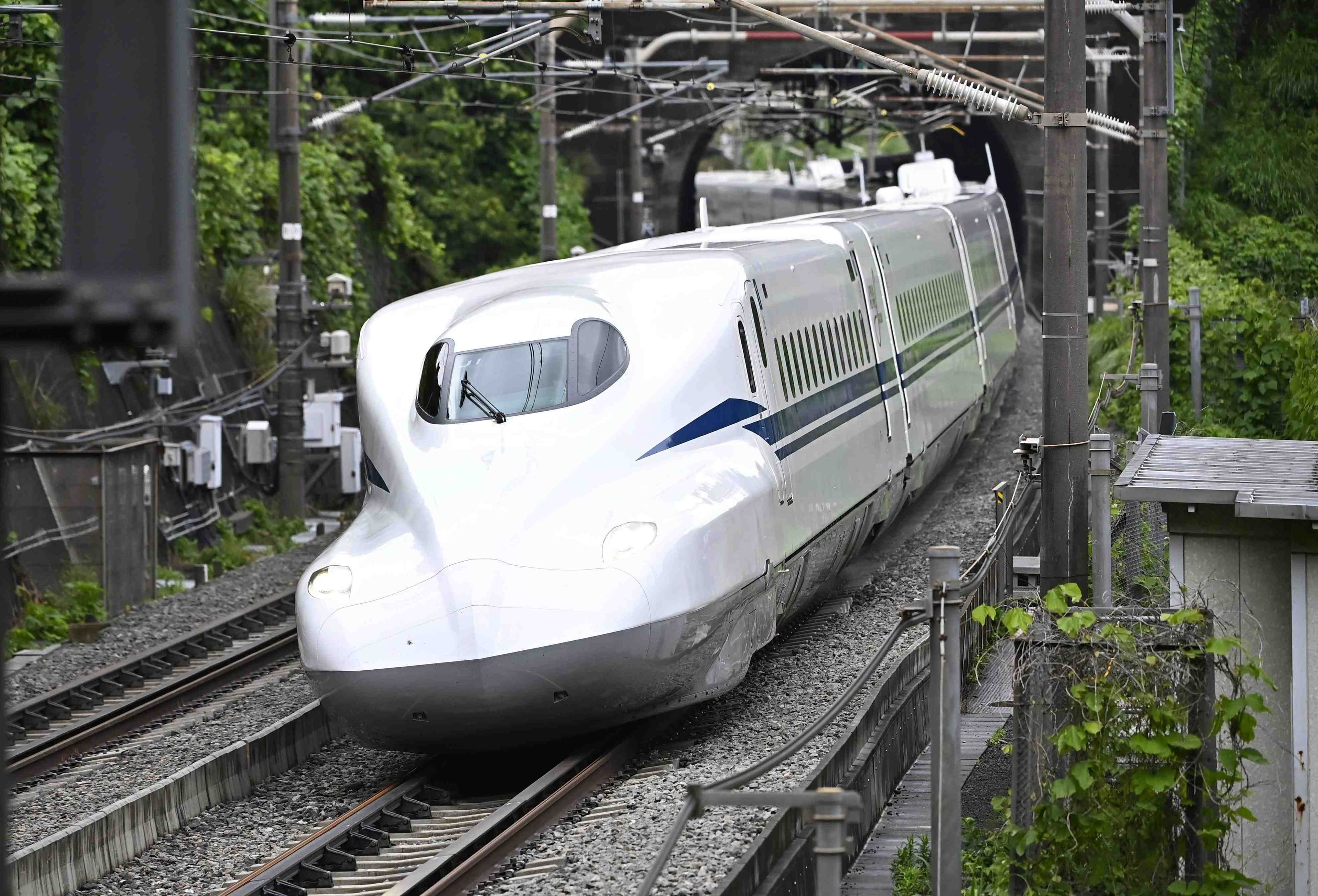 Fact Check: Is JR Shinkansen?