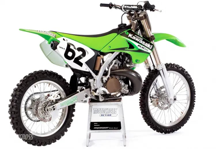 Fact Check: Is KX a 2-stroke engine?