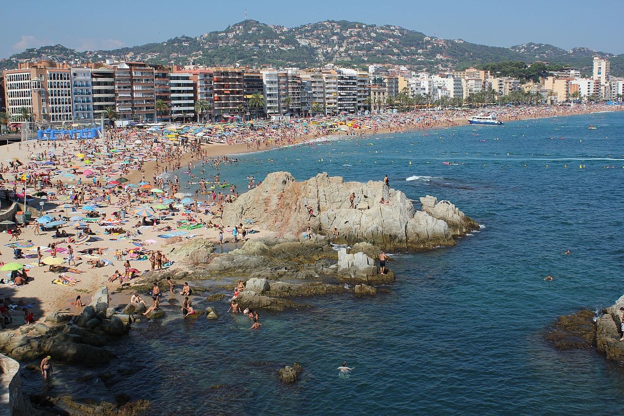 Fact Check: Is Lloret de Mar?