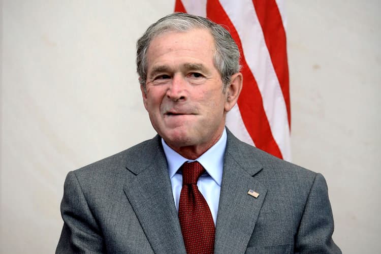 Fact Check: George Bush destroyed the American economy 