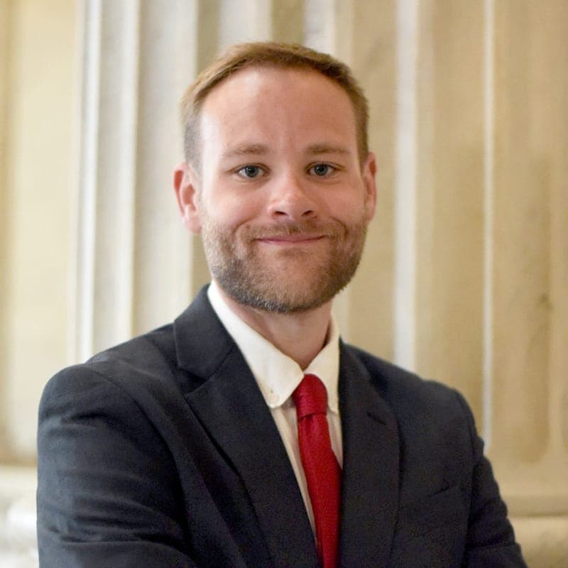 Fact Check: Scott Amey is a contracting expert and general counsel at the Project on Government Oversight.