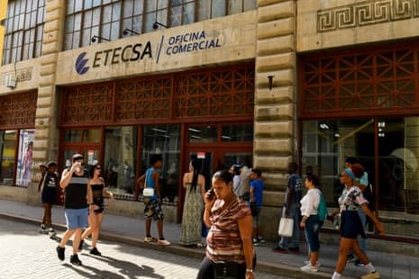 Fact Check: The average Cuban uses 10GB a month, according to the government.