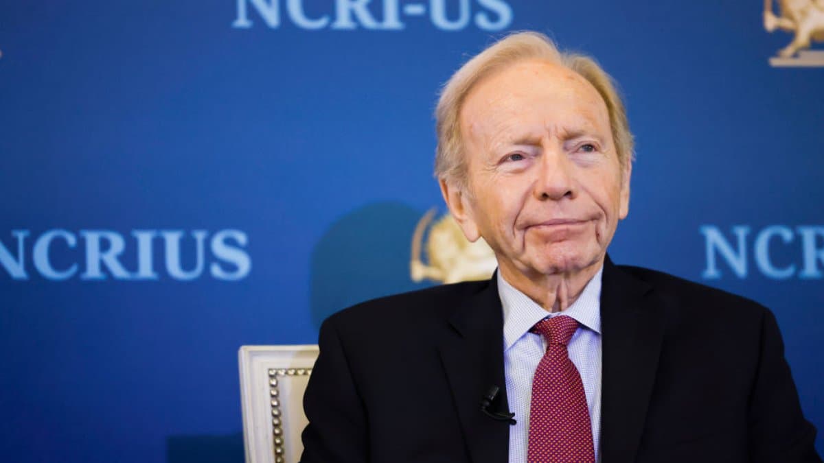 Fact Check: In 2000, Joe Lieberman came within a few hundred votes of becoming the first Jewish vice president.