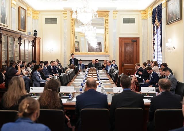 Fact Check: Congress passed a 2019 appropriations bill that spelled out the authority for members of Congress to enter federal immigration facilities.