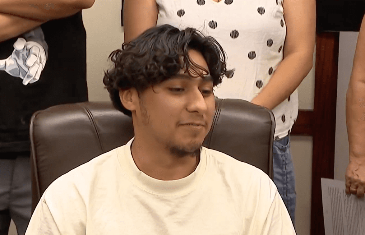 Fact Check: Lemus asked them for their names and badge numbers and they refused.