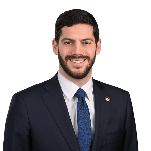 Fact Check: Assemblymember Alex Bores claimed that the regulatory burden of the RAISE Act is relatively light and should not prevent tech companies from operating their products in New York.
