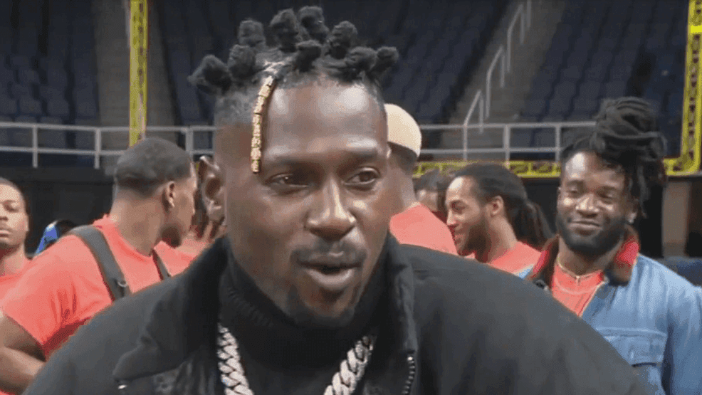 Fact Check: Witnesses reported to police that Antonio Brown was the shooter during the incident at the boxing event, where two shell casings were found.