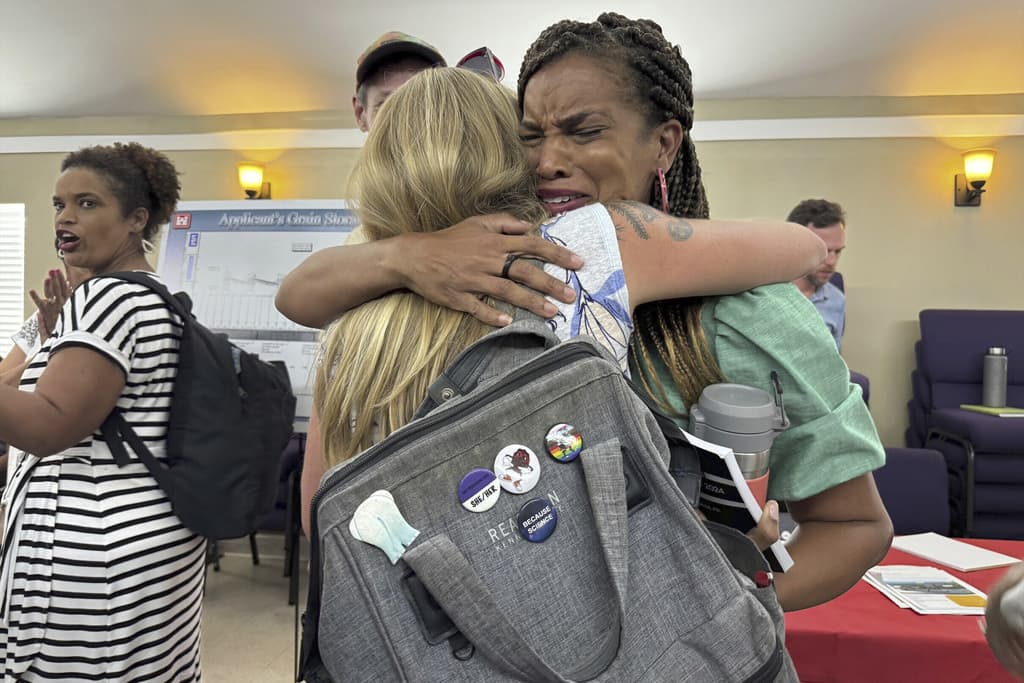 Fact Check: In her resignation letter, Kimberly Terrell accused Tulane University of sacrificing academic freedom to appease Louisiana's Republican Governor Jeff Landry.