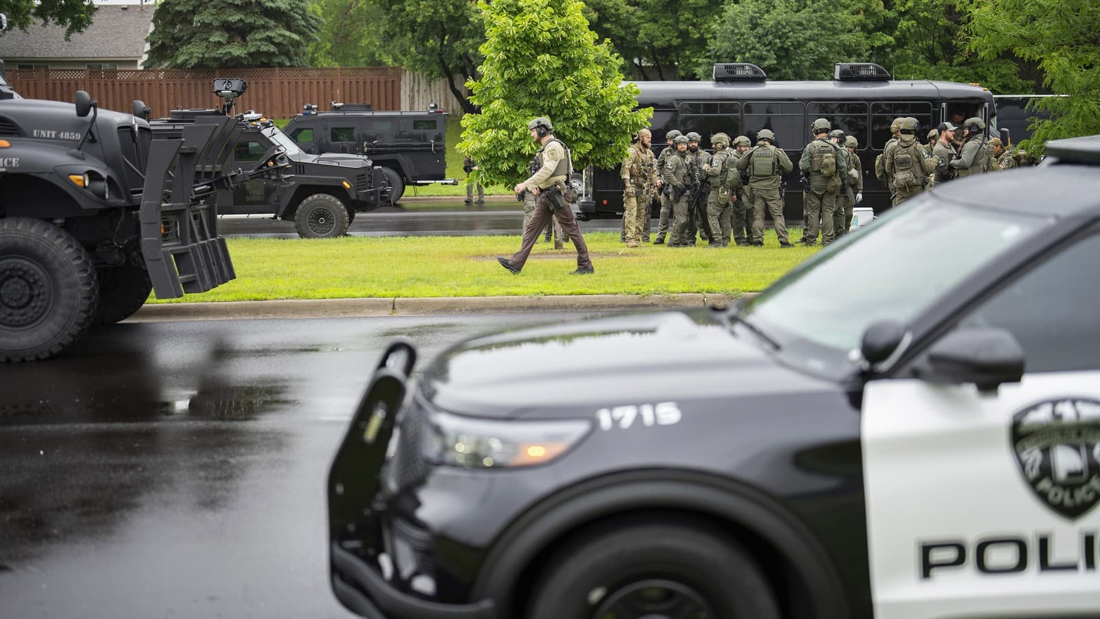 Fact Check: Cesar Sayoc, a Trump supporter, mailed 16 pipe bombs to people targeted in Trump's tweets in 2018, although nobody died due to his lack of skill in making bombs.