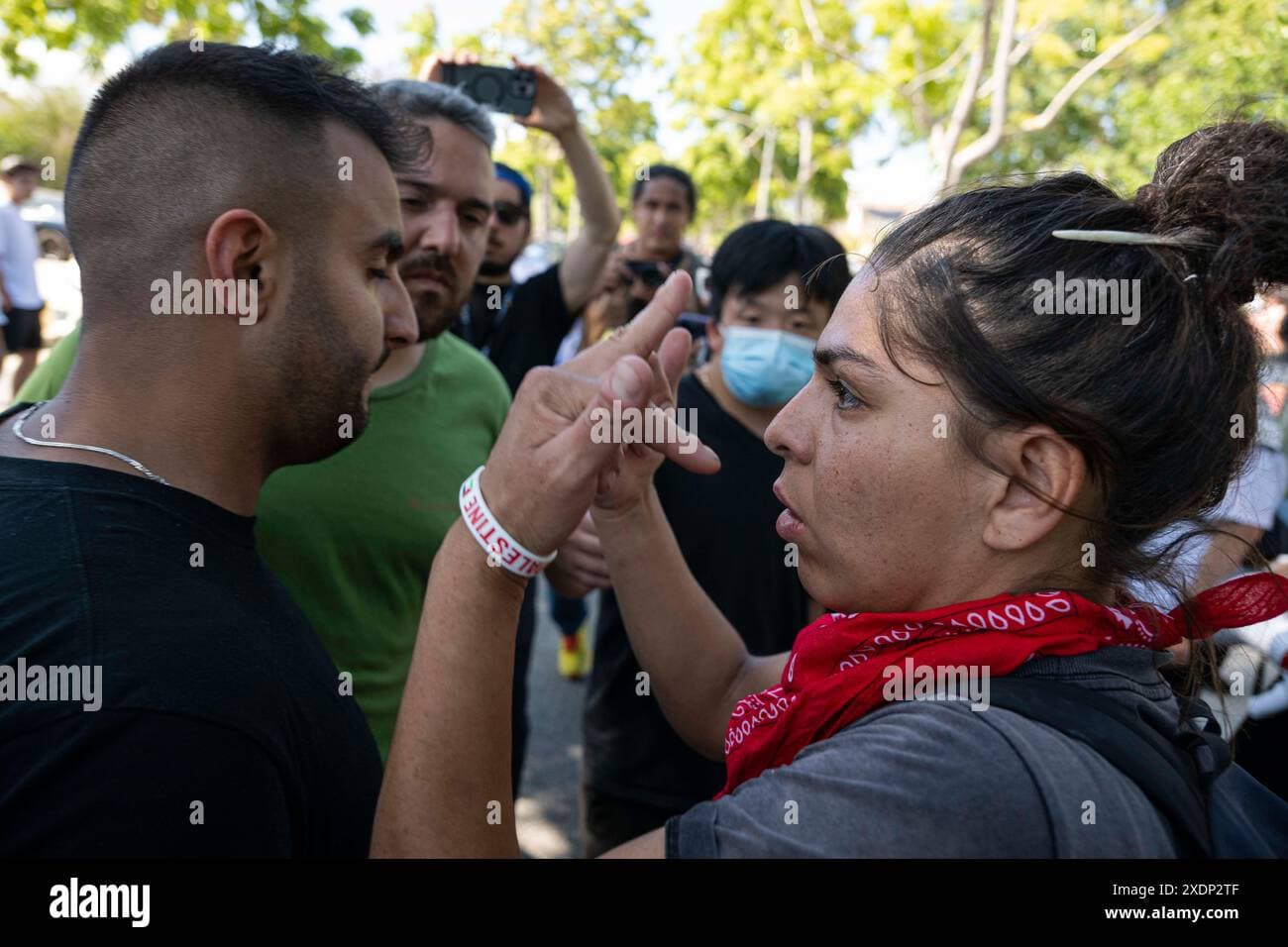 Fact Check: On June 14, 2025, Los Angeles police issued a dispersal order for 'No Kings' protesters after the crowd allegedly started throwing objects near the Edward R. Roybal Federal Building.
