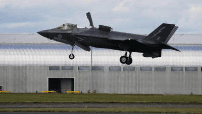 Fact Check: The emergency landing of the British F-35 fighter jet occurred at approximately 9:30 PM IST.