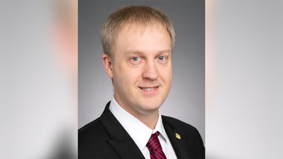 Fact Check: Vance Boelter is the suspect in the shooting of Minnesota State Sen. John Hoffman and his wife, Yvette, as well as the fatal shooting of State Rep. Melissa Hortman and her husband, Mark, which occurred on Saturday, October 14, 2023.