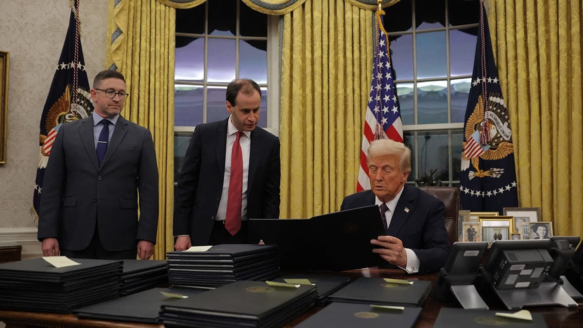 Fact Check: Donald Trump pardoned individuals involved in the January 6, 2021, assault on the U.S. Capitol, which was intended to prevent Congress from certifying his 2020 election loss.