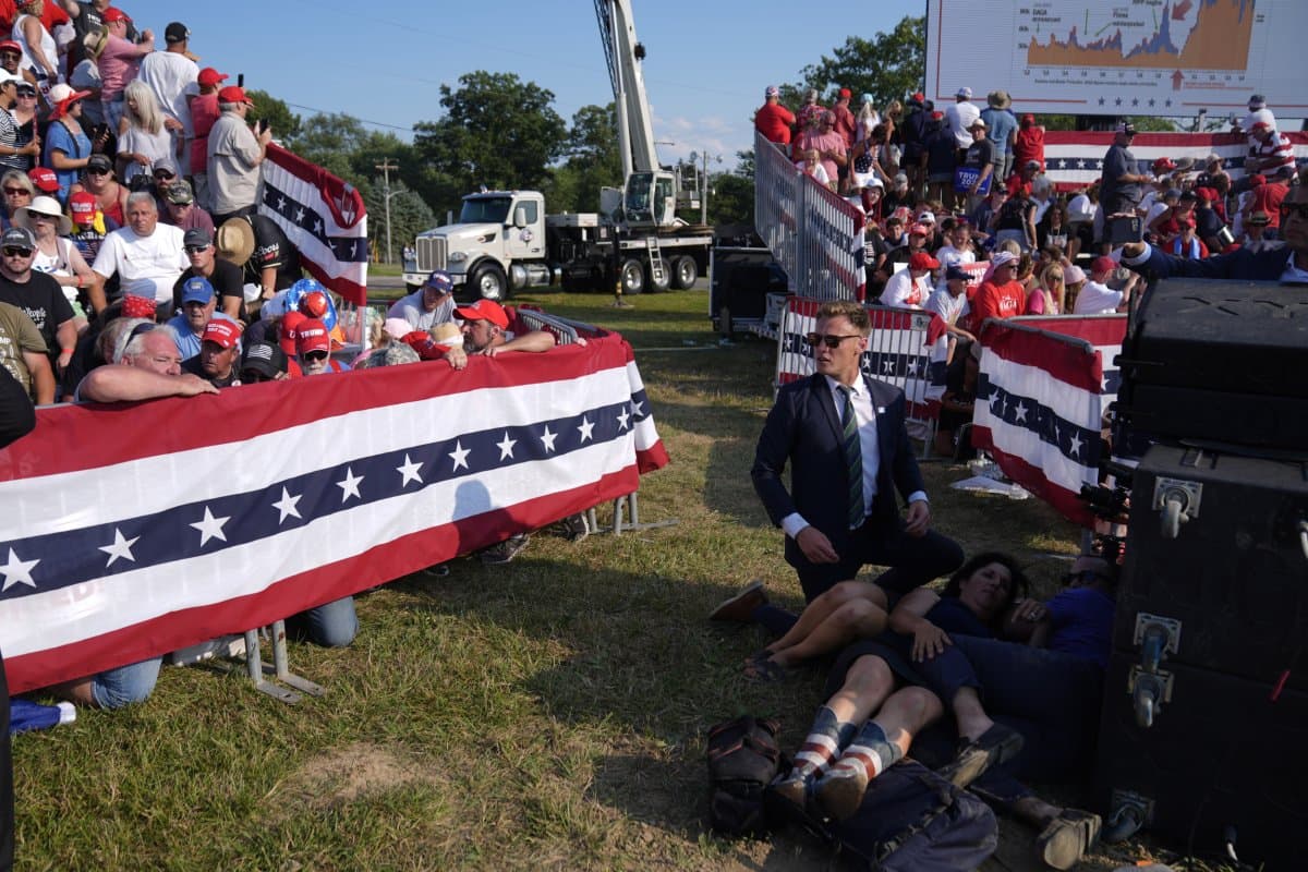 Fact Check: On the day of the parade, two Democratic lawmakers in Minnesota were shot, one killed and the other injured, by a gunman impersonating a police officer.
