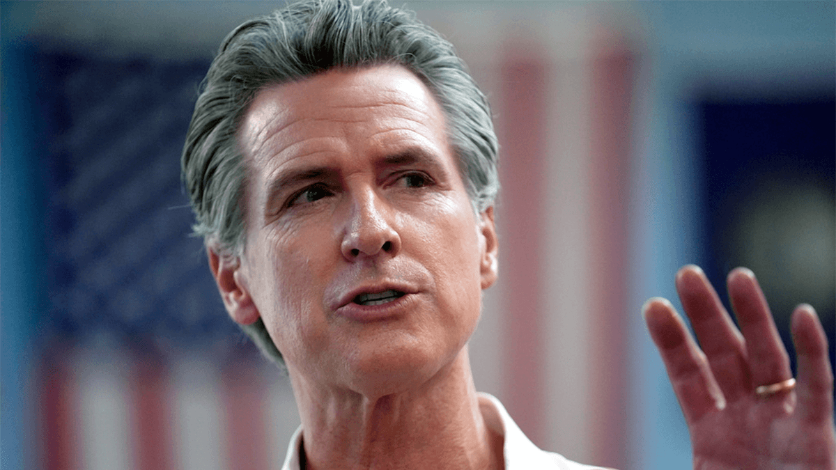 Fact Check: Gavin Newsom expressed solidarity with the undocumented immigrant population in California and stated that they should be left alone, while also supporting the deportation of migrants with serious criminal records.