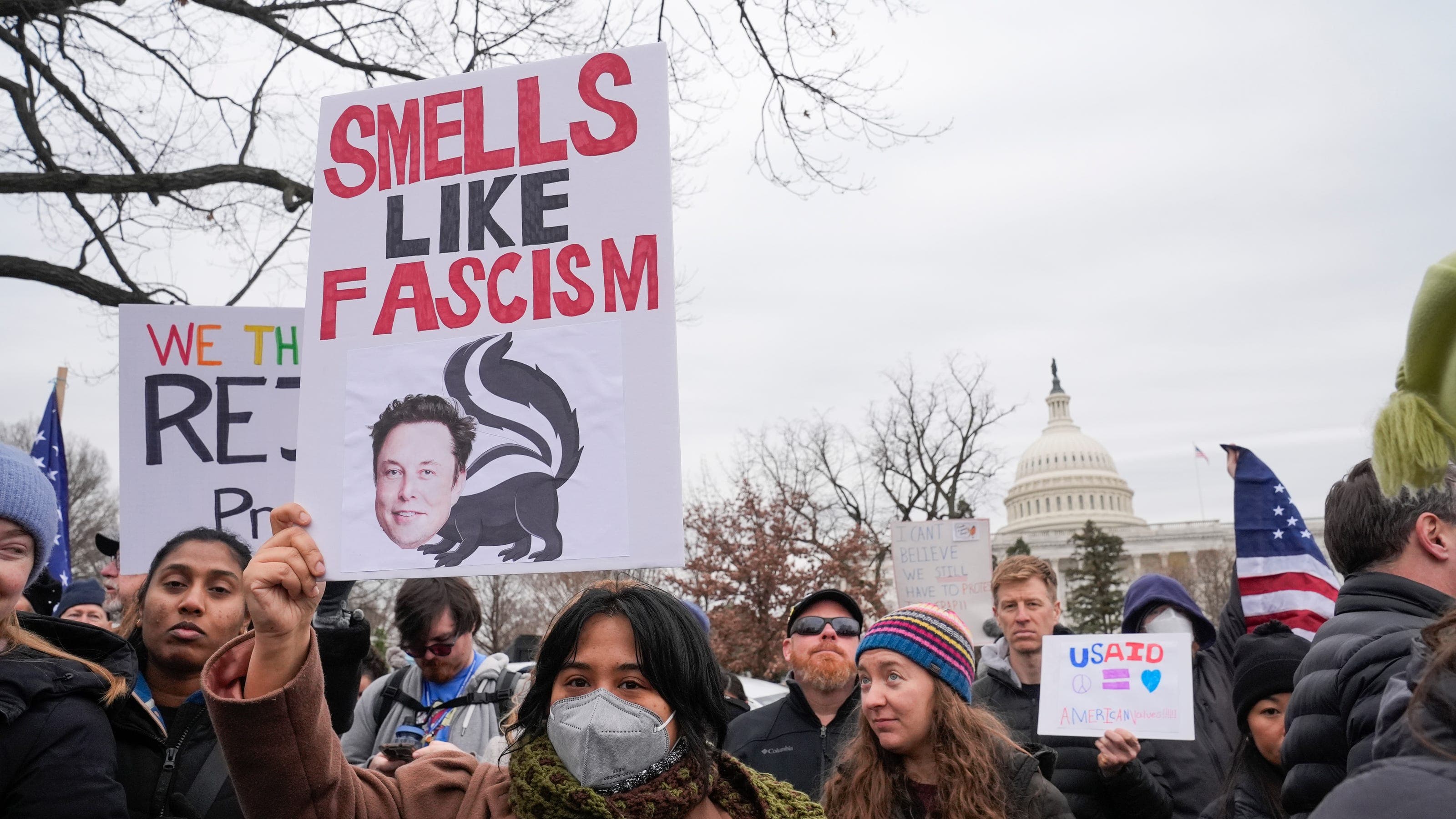 Fact Check: Governor Ron DeSantis of Florida warned that he is prepared to 'make an example of' any anti-Trump protesters who engage in rioting.