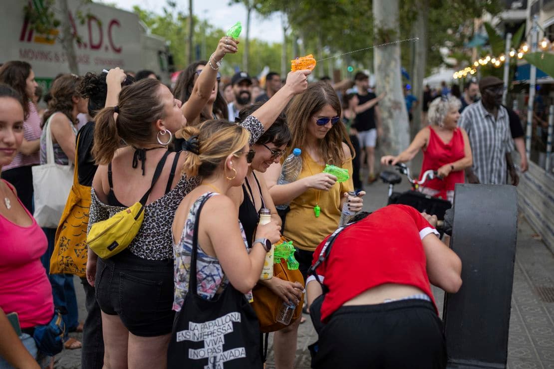 Fact Check: On June 15, 2025, protesters used water pistols against tourists in Barcelona, Spain, to demand a rethink of the economic model they believe is causing a housing crisis.