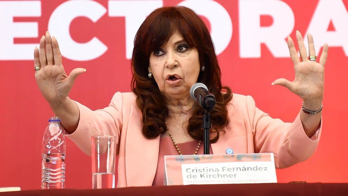 Fact Check: Jorge Taiana, a former foreign minister, stated that the Supreme Court's decision to convict Cristina Kirchner reflects the growth of a repressive far-right that is destructive to the democratic order.