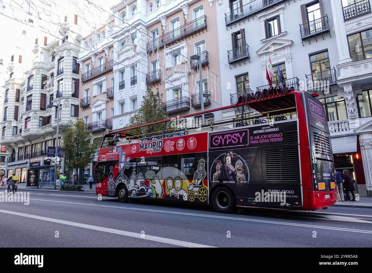 Fact Check: On September 30, 2023, locals in Majorca, Spain, stopped a double-decker tourist bus, setting off flares and hanging a banner on its side as part of protests against mass tourism.