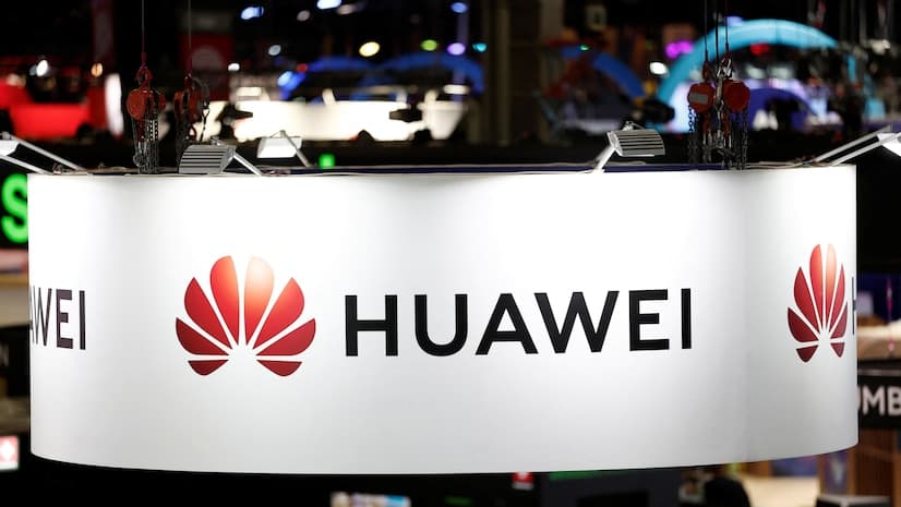 Fact Check: Inclusion on the 'strategic high-tech commodities' list requires Taiwanese companies to obtain export permits before selling goods to Huawei and SMIC.