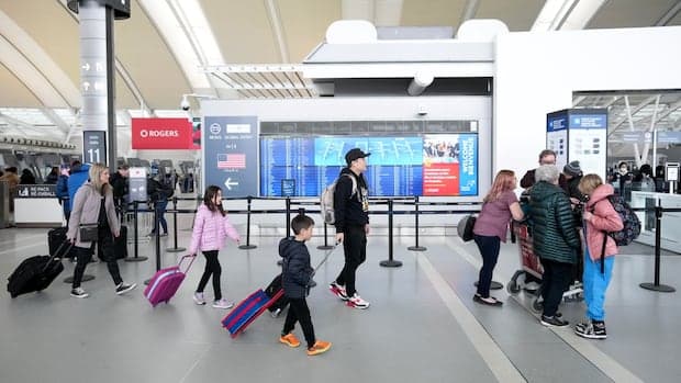 Fact Check: In April 2024, car trips to the US by Canadian residents decreased by 35.2% compared to the previous year.