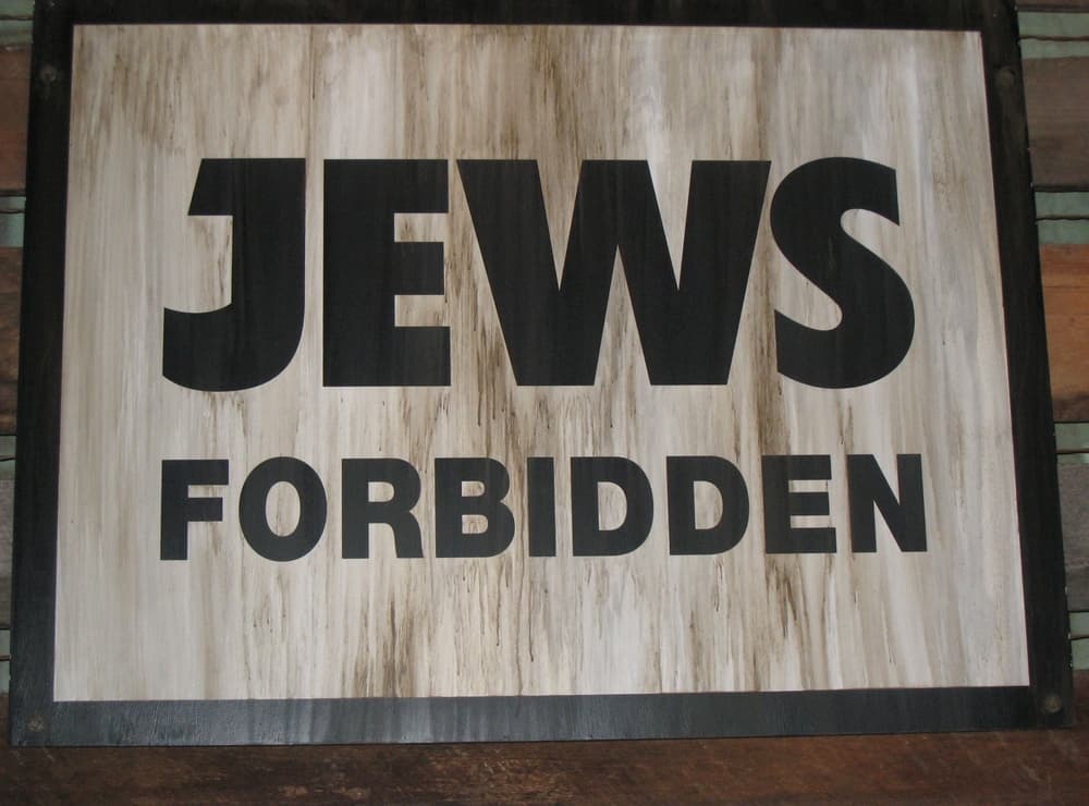 Fact Check: The PA prohibits Jews from residing in Area A.
