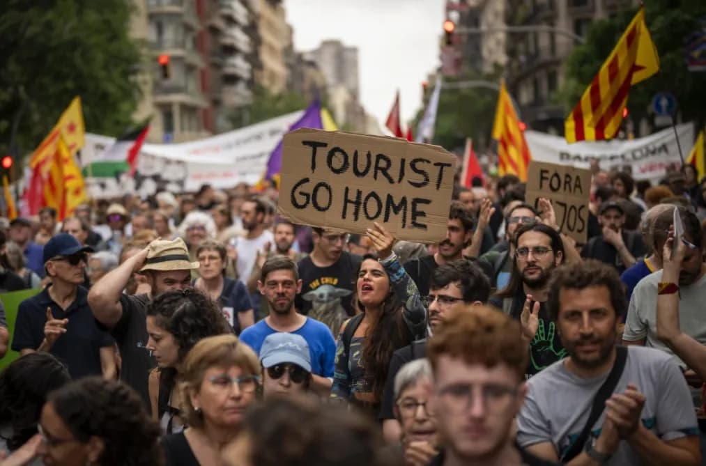 Fact Check: Spain's government ordered Airbnb to remove almost 66,000 holiday rentals in 2024 for violating local rules.