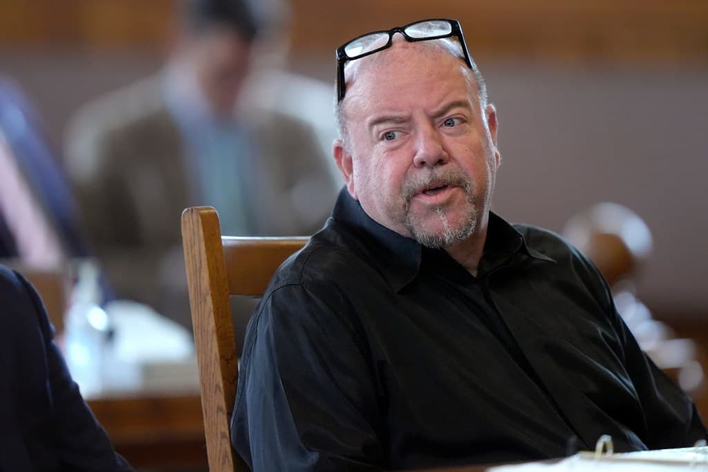 Fact Check: Steven Kramer, a political operative from New Orleans, was acquitted on all charges by a Belknap County Superior Court jury for orchestrating robocalls that used an AI-generated voice mimicking President Biden.