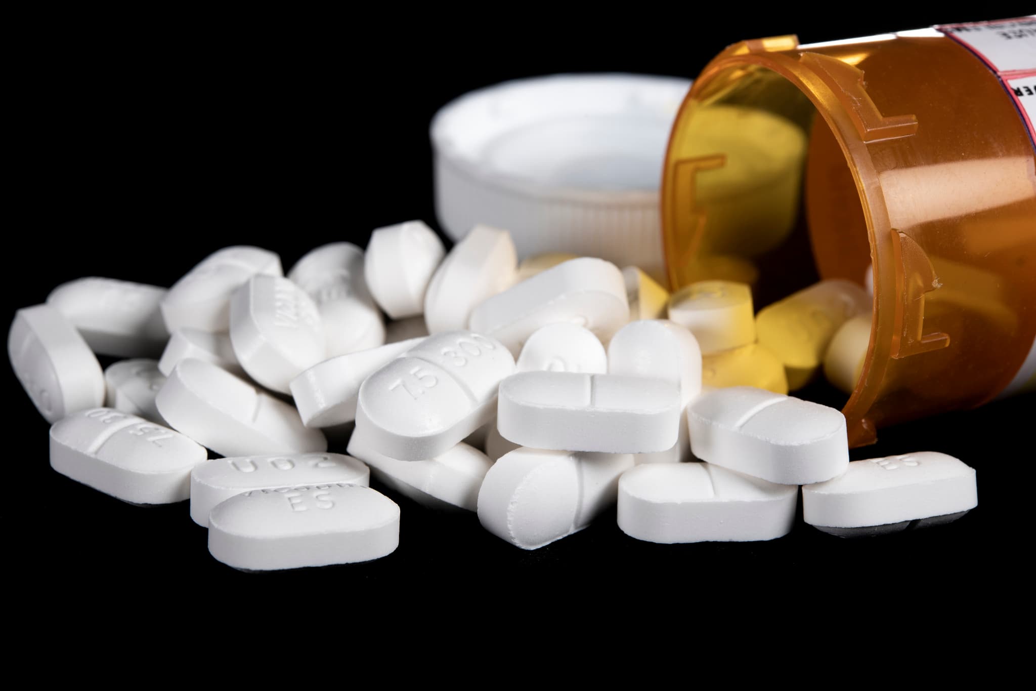 Fact Check: All 50 states, Washington D.C., and four U.S. territories have agreed to a $7.4 billion settlement with Purdue Pharma to resolve opioid litigation.