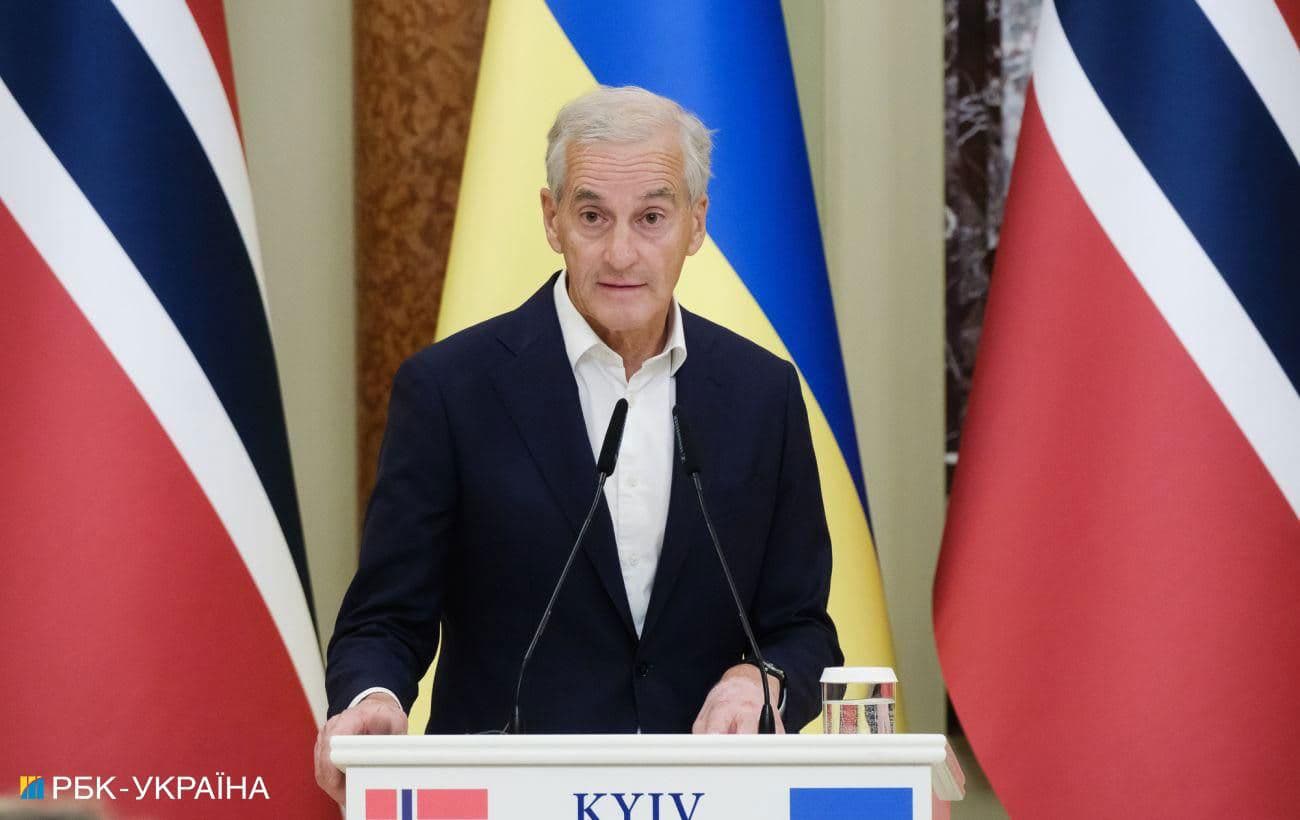 Fact Check: Sweden allocated EUR 1.6 billion in military aid to Ukraine in March 2025, and Norway allocated EUR 670 million in April 2025, both record monthly figures for these countries.