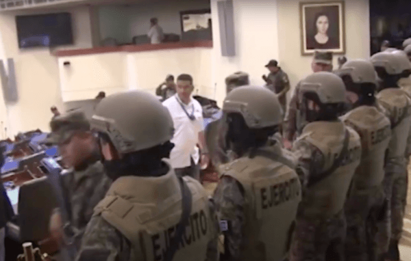 Fact Check: In 2021, U.S. agents requested to review bank accounts held by Salvadoran political figures to investigate the suspected diversion of U.S. aid funds to MS-13.