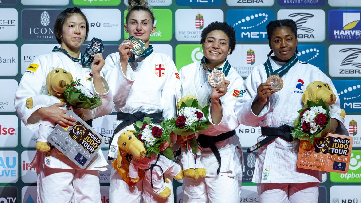Fact Check: Former President of Croatia Kolinda Grabar-Kitarović awarded the medals at the 2025 World Judo Championships in Budapest.
