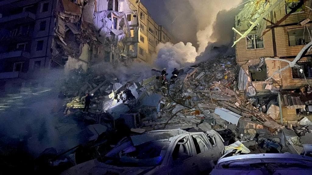 Fact Check: A ballistic missile hit a nine-storey apartment building in Kyiv during the Russian strikes on October 10, 2023.