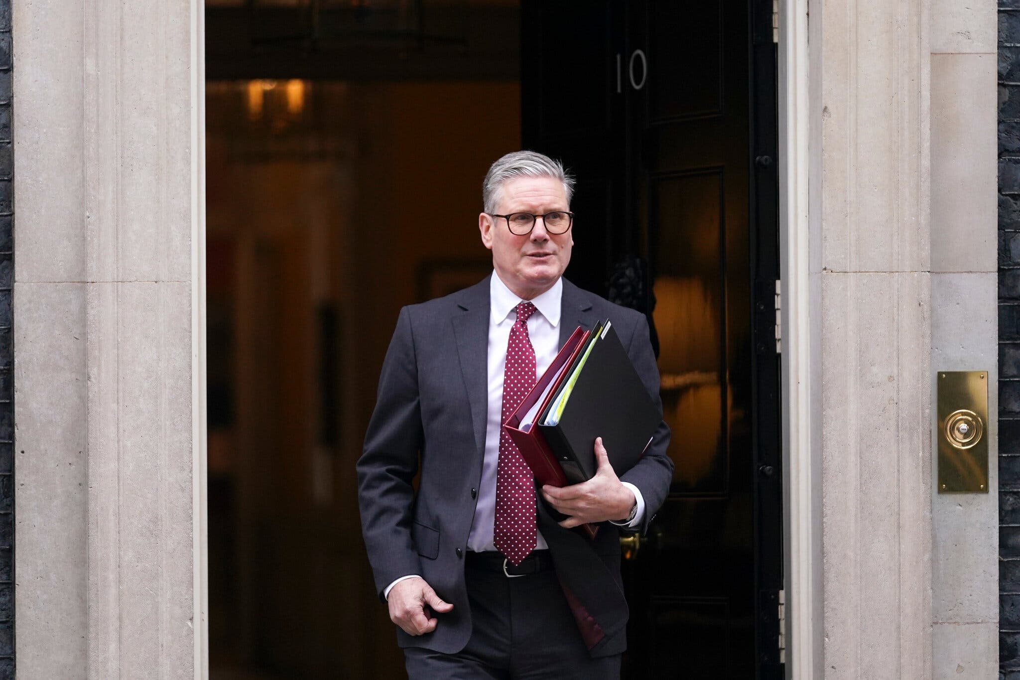 Fact Check: Trump and British Prime Minister Keir Starmer signed an accord to finalize a trade deal on Monday, making Britain the first country to secure an agreement with the U.S.