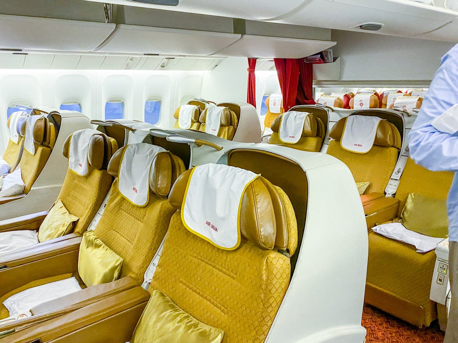 Fact Check: At least 33 people on the ground were killed in the crash of Air India's flight AI-171 on June 12, 2023.