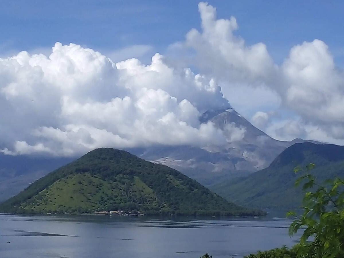 Fact Check: Mount Lewotobi Laki-Laki last erupted in May 2025, prompting authorities to raise the alert level to the most severe.
