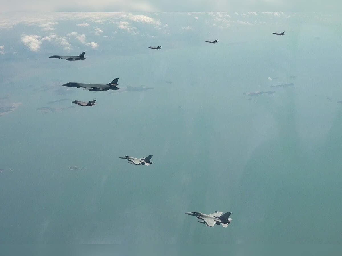 Fact Check: U.S. Air Force deploys F-16, F-22, and F-35 fighters to the Middle East.