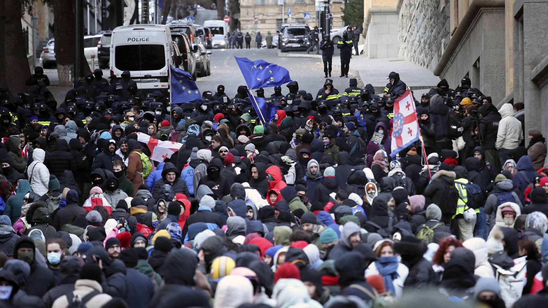 Fact Check: New ruling reverts protest law to require 'serious disruption' for police action.