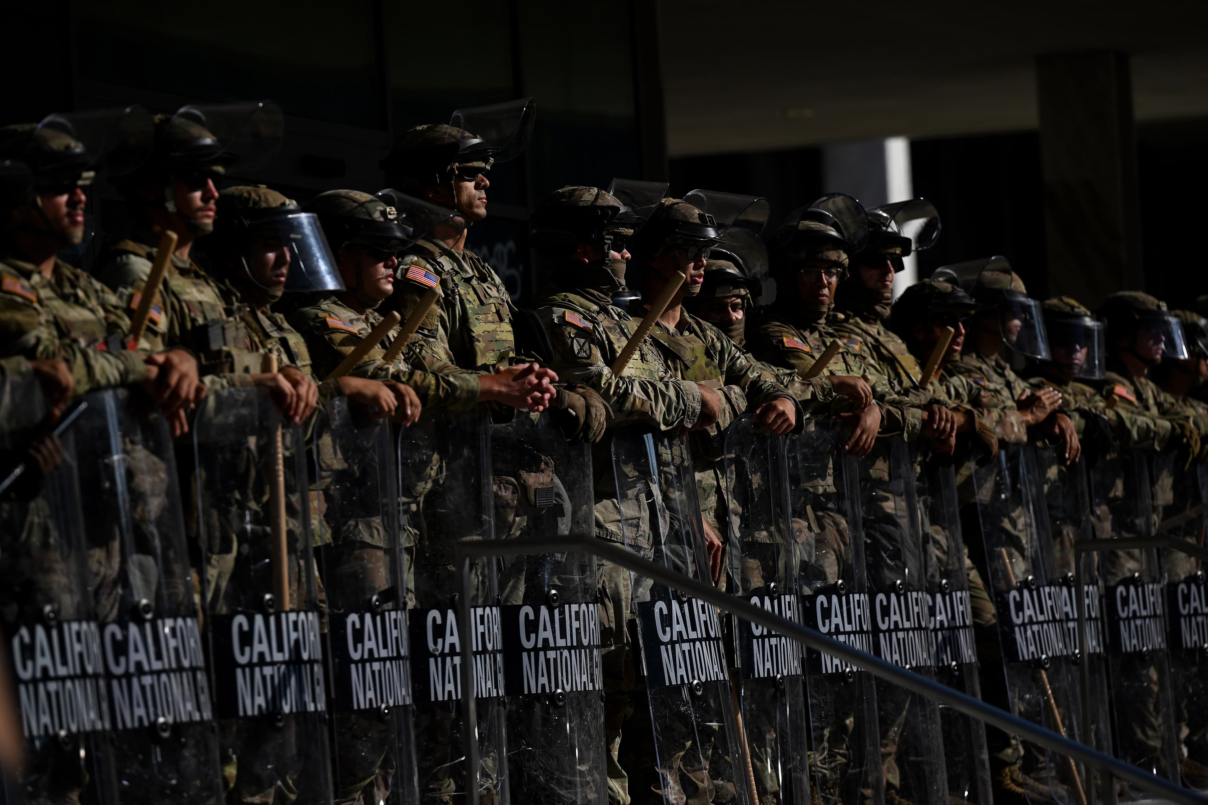 Fact Check: Trump's order to mobilize National Guard could escalate violence in Los Angeles.